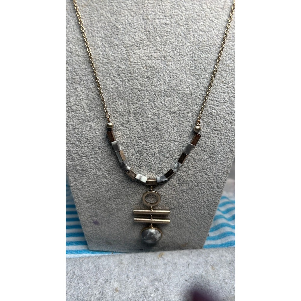 #31. Lydell NYC Geometric Pendant Necklace – Gold-Tone Marbled Stone Circle